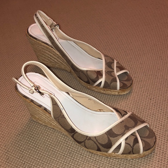 Coach Kara Espadrille Wedges Size 10 🎉HOST PICK 🎉 - Picture 3 of 9